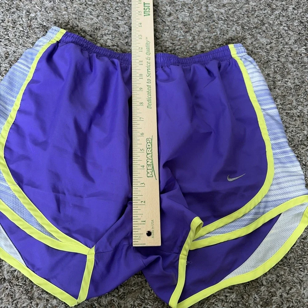 Nike Tempo Running Shorts Medium Lined Purple Yellow